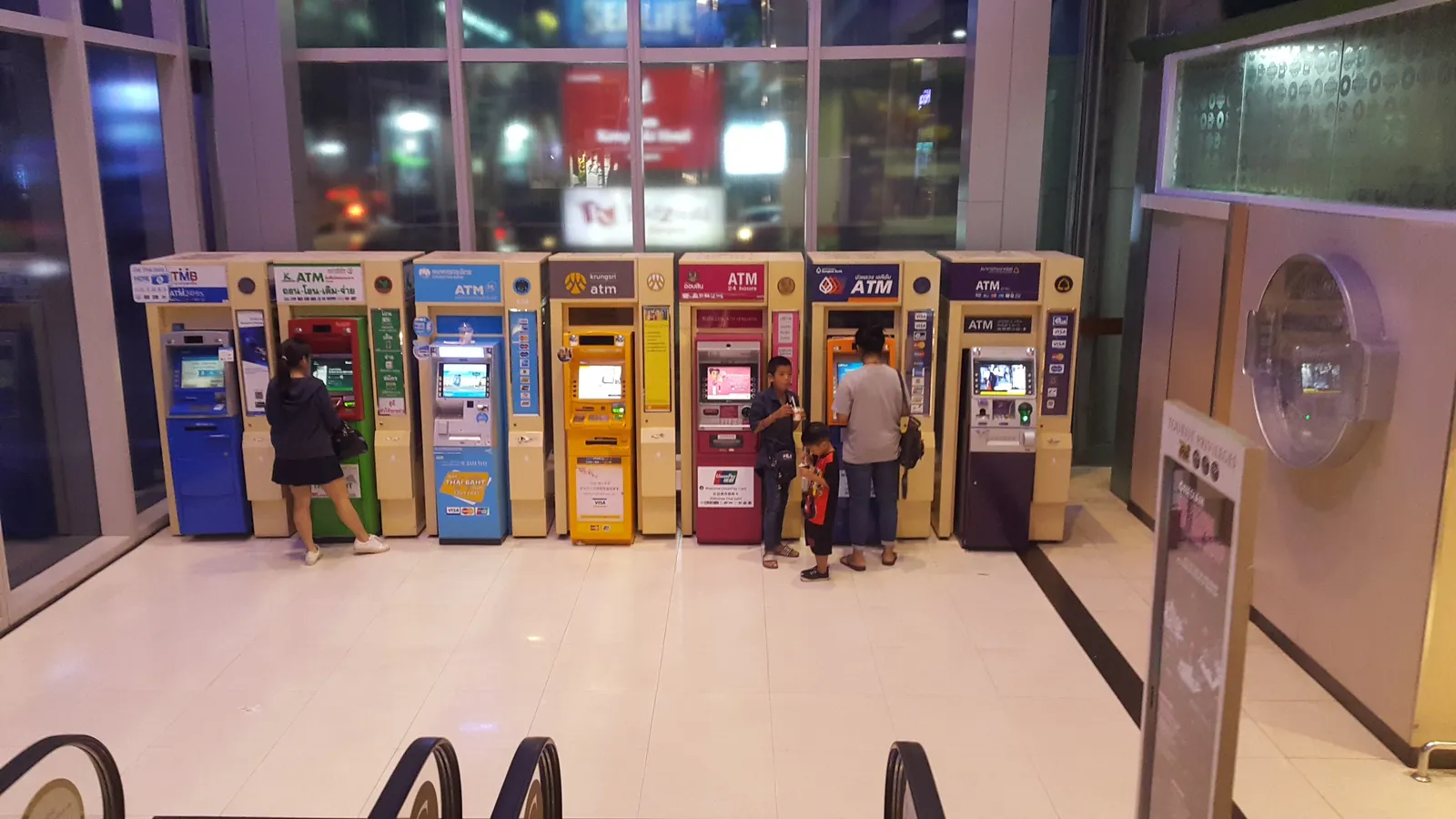 Bancomat, carte e soldi in Thailandia: la guida