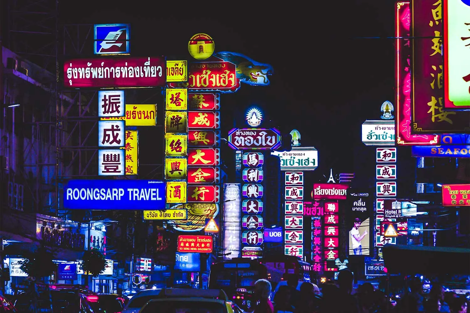 la chinatown di bangkok di notte