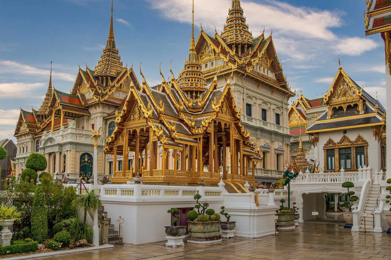 palazzo reale a bangkok