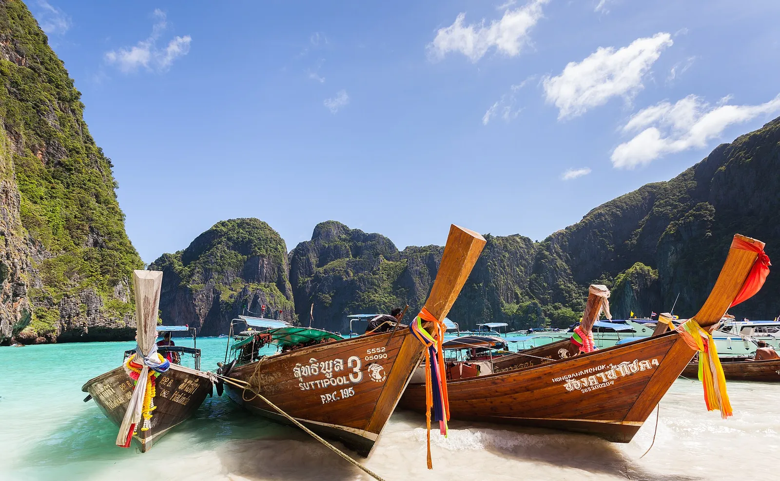 Maya Bay riapre il 1° ottobre 2026: regole e tour a Phi Phi